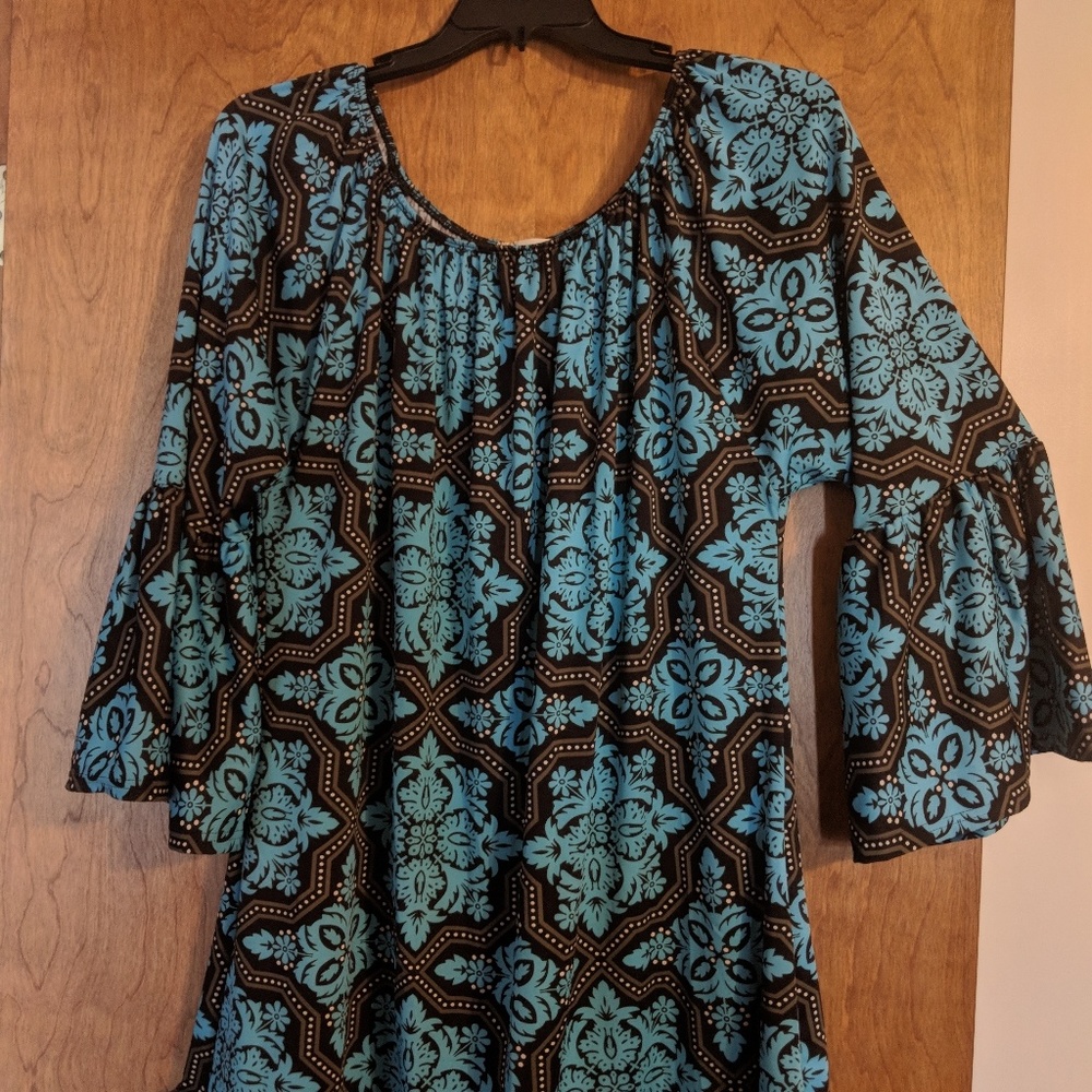 Outfit - Picture 4 of 8
